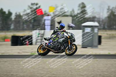 media/Apr-18-2025-TrackDaz (Fri) [[45f5874c44]]/C Group/Session 1 (Turn 7)/